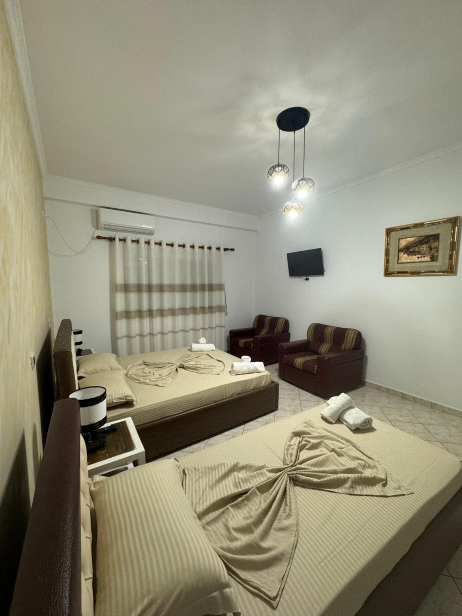 Hotel Frida Himare Exterior foto